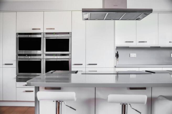 Kitchen / Breakfast 