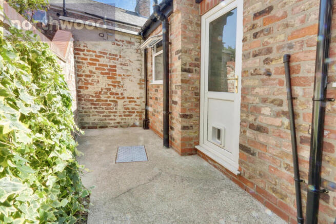 2 bed Terraced for sale Image 12