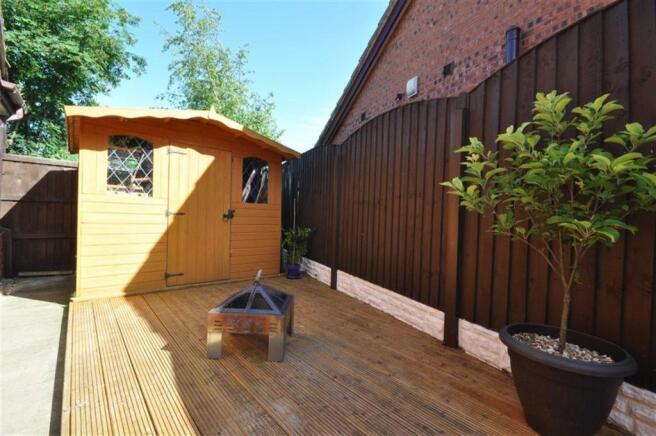 DECKING