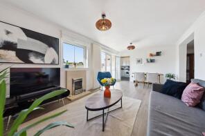 Flat 2/1, 4, Knowehead Terrace, Glasgow G41 5RF