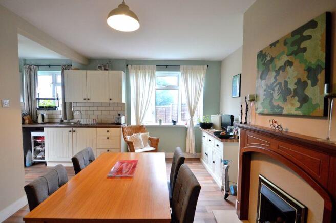 DINING KITCHEN
