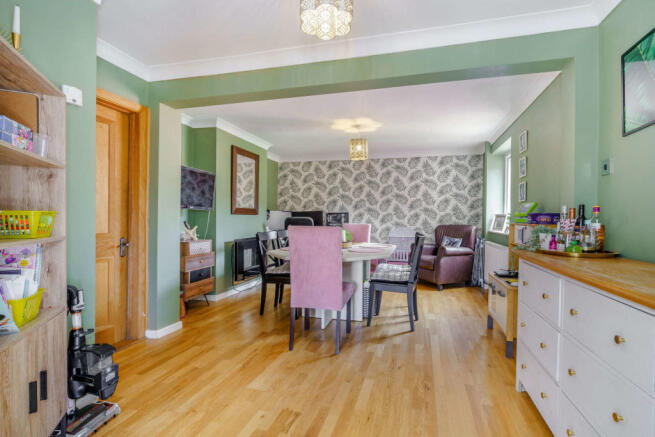 Dining/Family Room