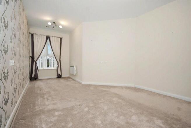 1 bed Apartment for sale Image 4