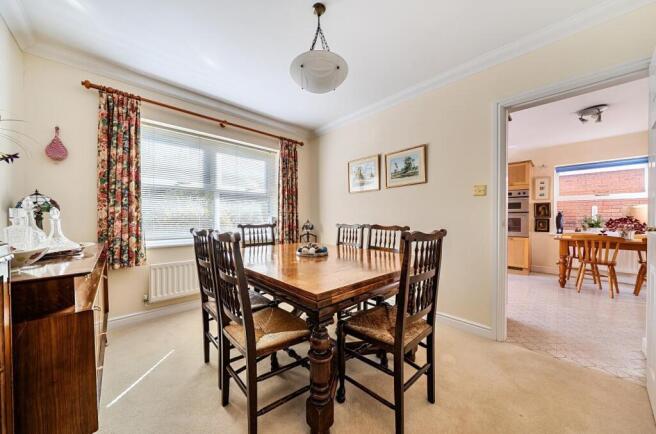 Perch Close, Daventry, NN11 photo 4