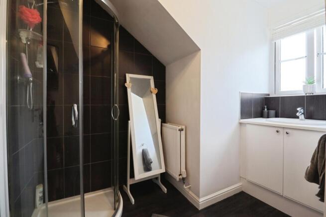 Master En-suite