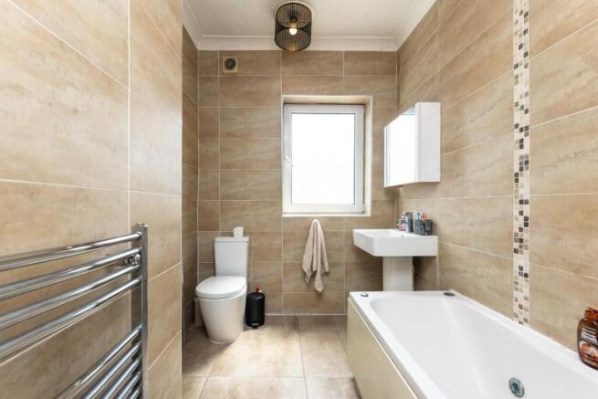 2 bed Terraced for sale Image 12