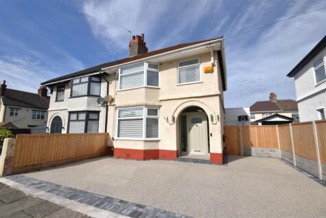 Everest Road, Birkenhead