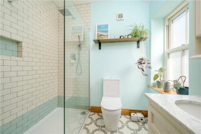 Ensuite Shower Room