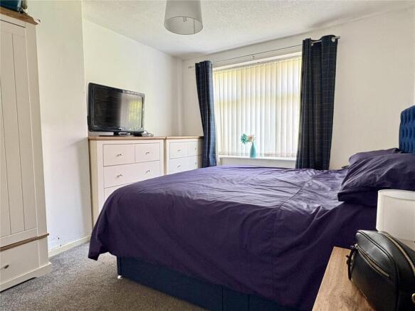 3 bed Semi-Detached for sale Image 10