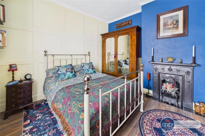 3 bed Terraced for sale Image 12