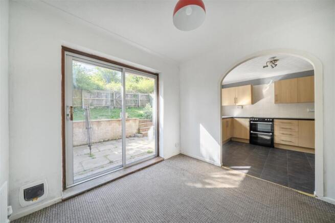 kitchen/dining
