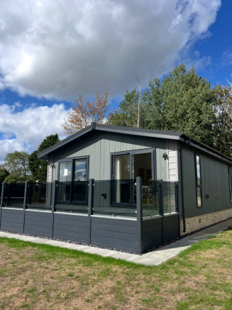 2-bed caravan on , Twyning, GL20 6DL, £264,995