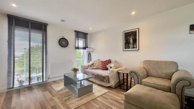 LIVING AREA / KITCHEN