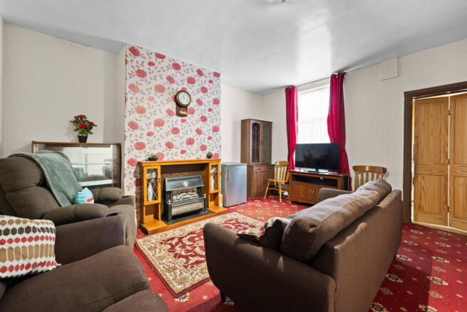 3 bed Semi-Detached for sale Image 7