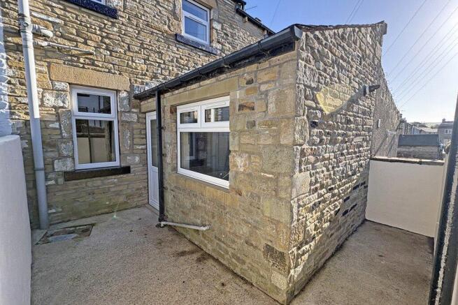 Picture No. 04