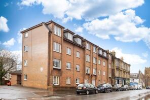 Flat 14, 55 Princes Court, West Princes Street, Helensburgh G84 8BN