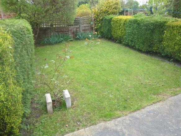 Photo 3
