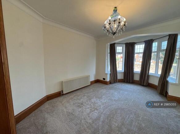 3 bed Semi-Detached to rent Image 5