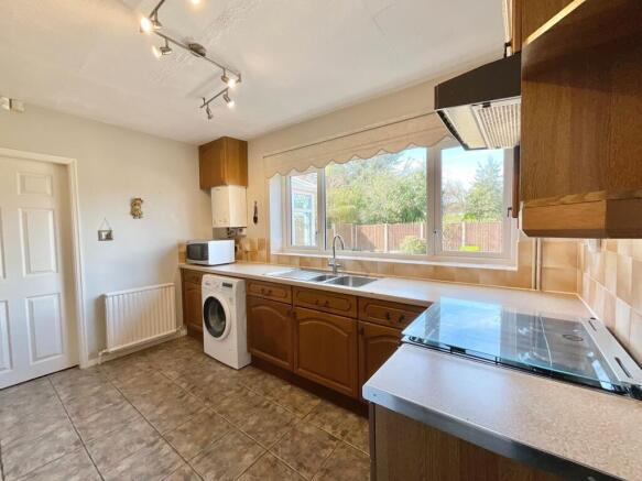 Wellyards Close, Weston, ST18 photo 3
