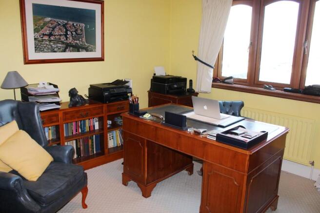 Photo 15