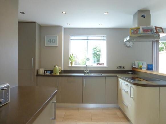 Kitchen 2