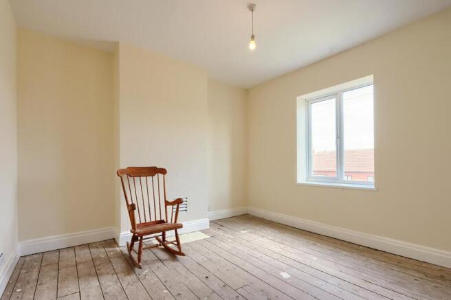 3 bed Terraced for sale Image 11