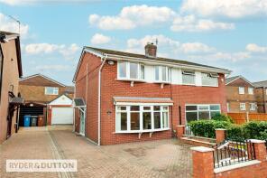 67, Taunton Road, Oldham OL9 0BD