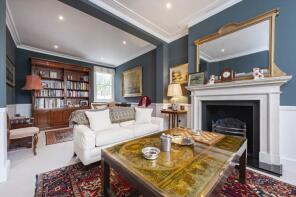 37, Stirling Road, London SW9 9EF