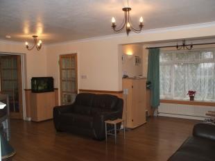 Lounge 2