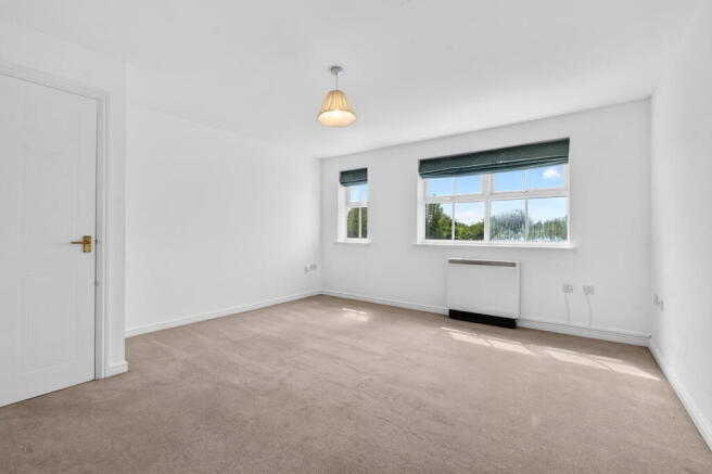 Living Room (2)