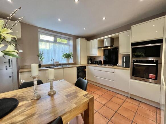 Dining Kitchen