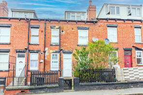 81, Bayswater Mount, Harehills, Leeds LS8 5LW