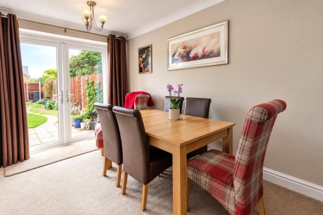 Bluebell Close, Flitwick, Bedfordshire, MK45 photo 3