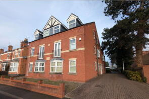 Flat 4, 75 Hope Court, Checketts Lane, Worcester WR3 7JW