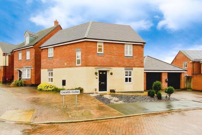 3-bed detached on Calvos Close, Leicester, LE4, £325,000