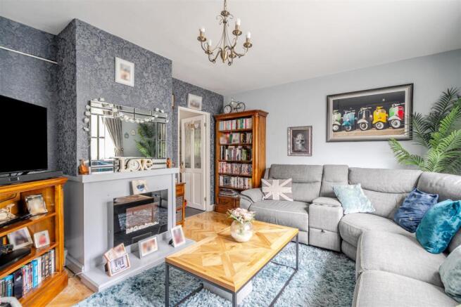 Living Room II.jpg