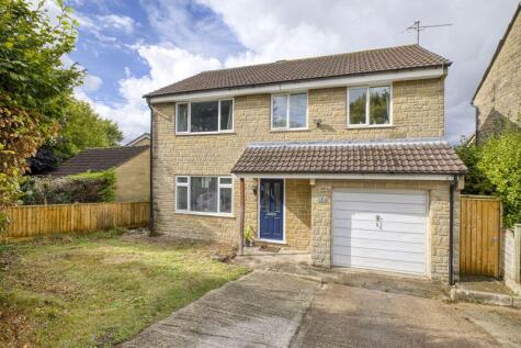 A spacious family home in Bruton