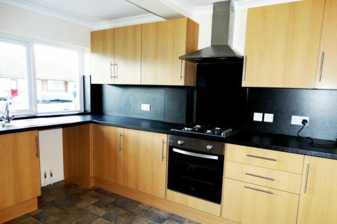 KITCHEN/BREAKFAST RO