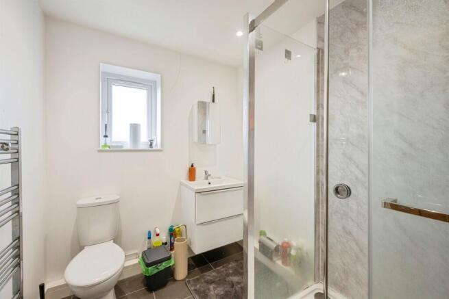 3 bed Semi-Detached for sale Image 11