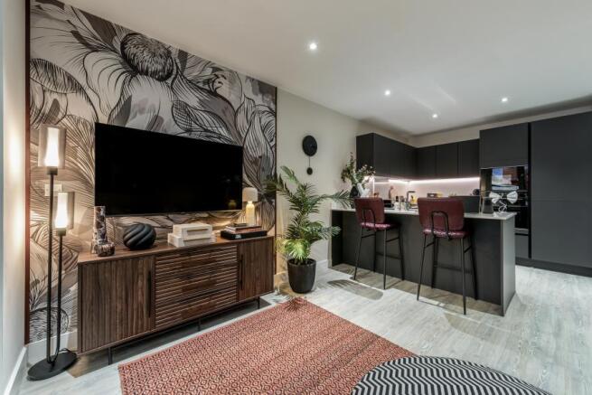 Dagenham Green 1 bed show