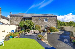 Terrys Barn, Trematon Farm, Road From Liskeard Road To Castle Hill, Saltash PL12 4RU