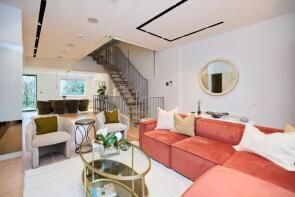 30, Hamilton Gardens, London NW8 9PU