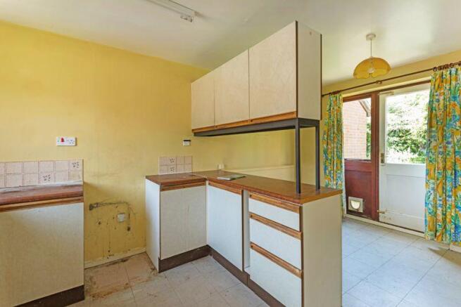 Kitchen / DIni...