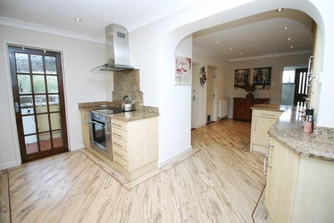 Kitchen/Breakf...
