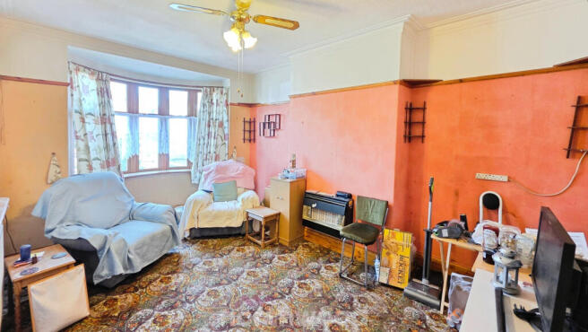 3 bed Terraced for sale Image 4