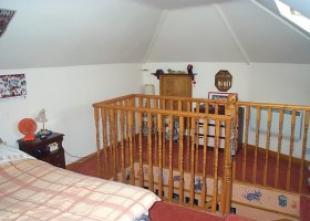 LOFT ROOM