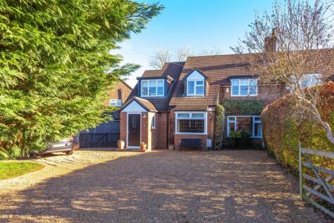 The Lodge Road, Hurst, Berkshire