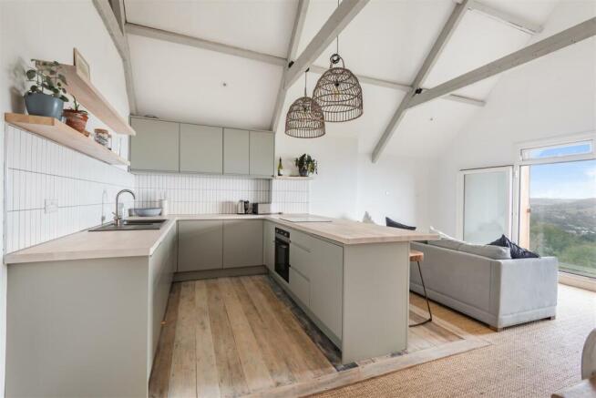 Kitchen/living room
