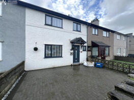 3, Tai Dinas, Bridge Street, Llangefni LL77 7HG