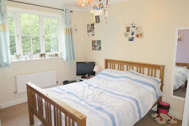 Bedroom 2: